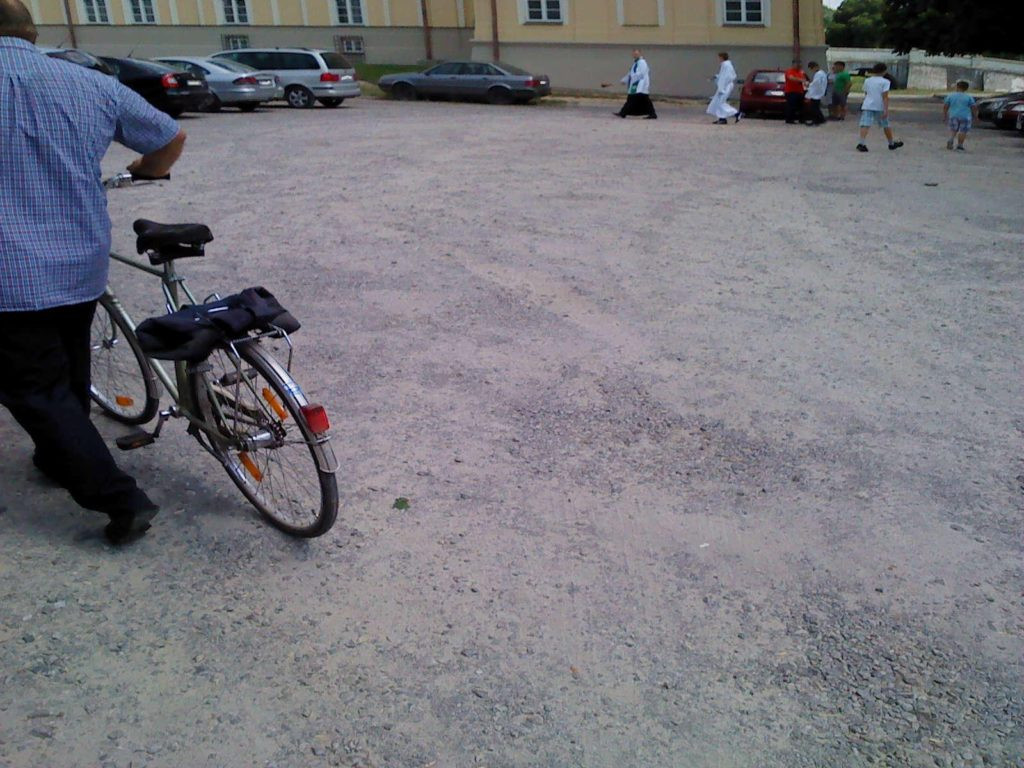 Święcenie pojazdów w parafii Trójcy Św.