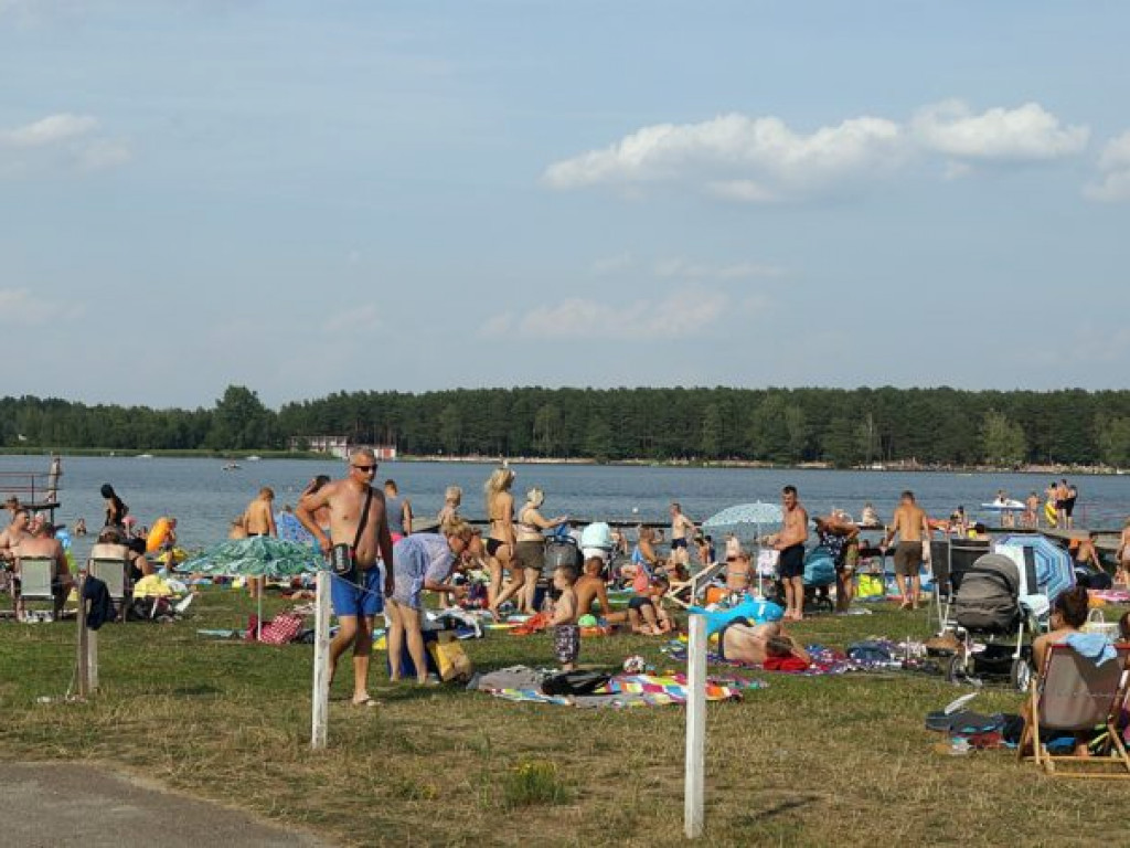 Upalna niedziela w Białce koło Parczewa - zdjęcia
