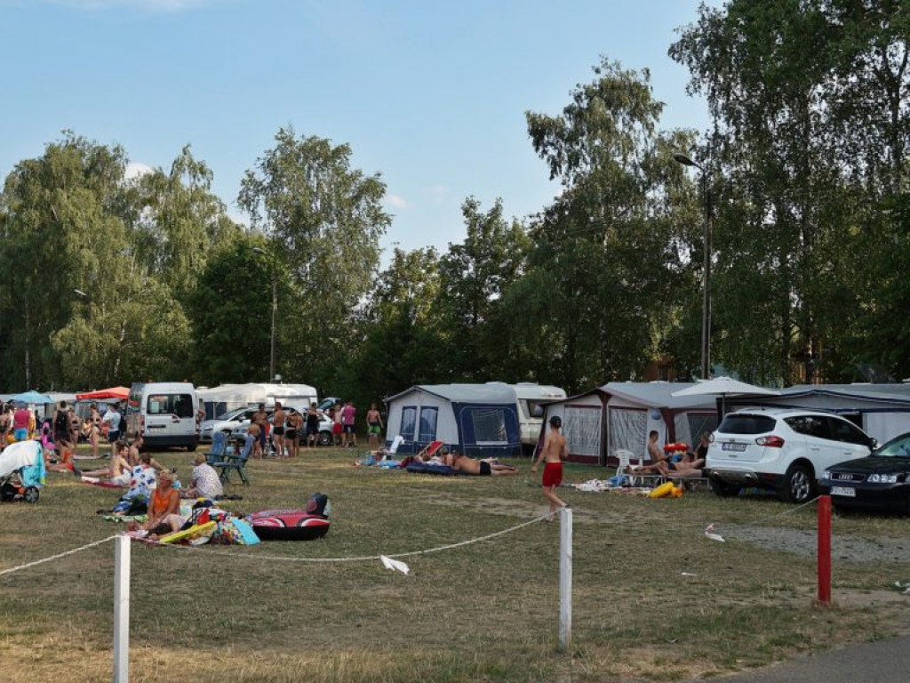 Upalna niedziela w Białce koło Parczewa - zdjęcia