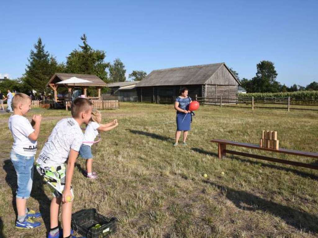 Piknik w Żakowoli Starej