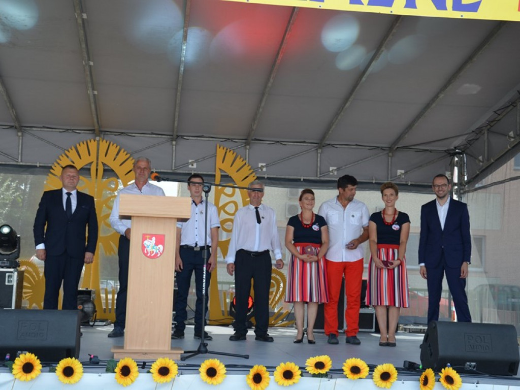 Dożynki w gminie Ulan-Majorat - część oficjalna