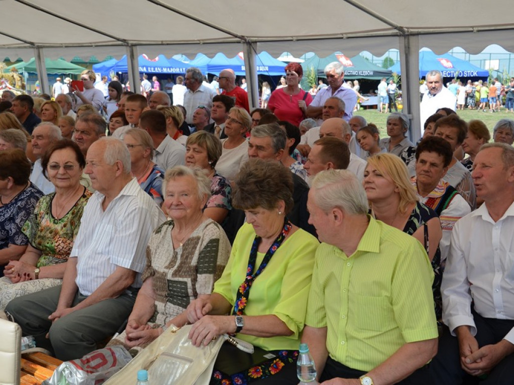 Dożynki w gminie Ulan-Majorat - część oficjalna