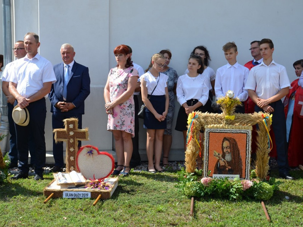 Dożynki w gminie Ulan-Majorat - część oficjalna