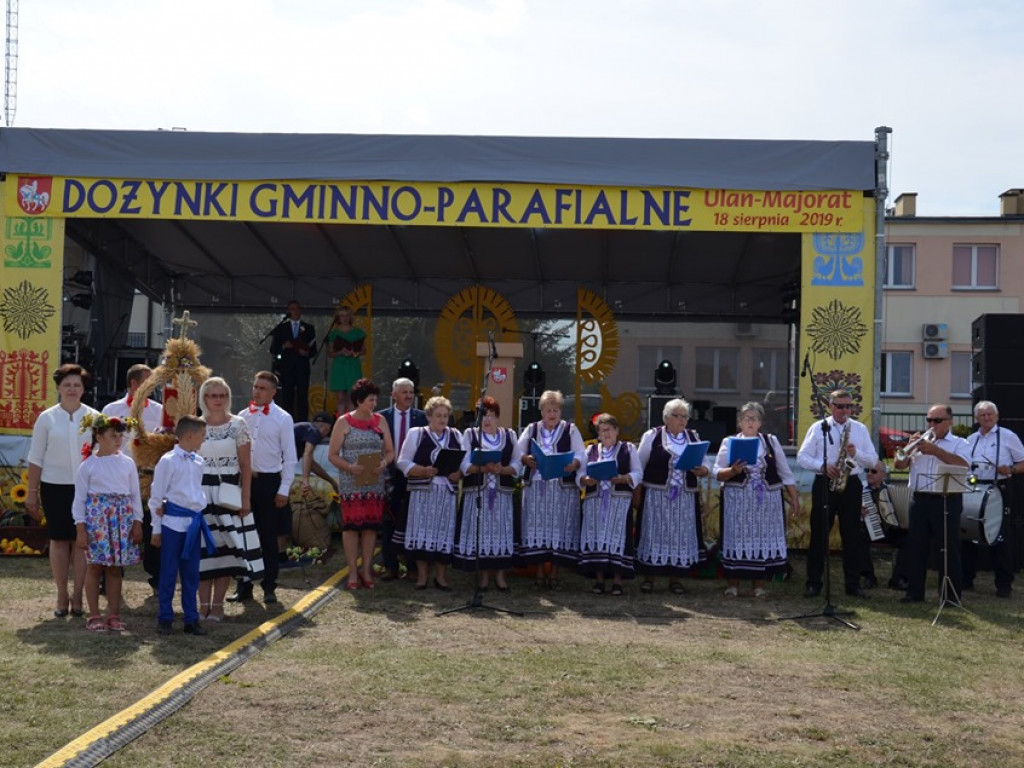 Dożynki w gminie Ulan-Majorat - część oficjalna
