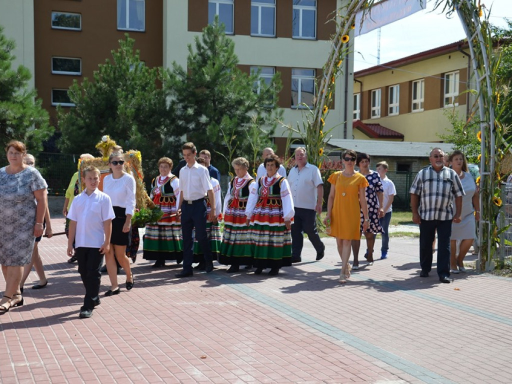 Dożynki w gminie Ulan-Majorat - część oficjalna