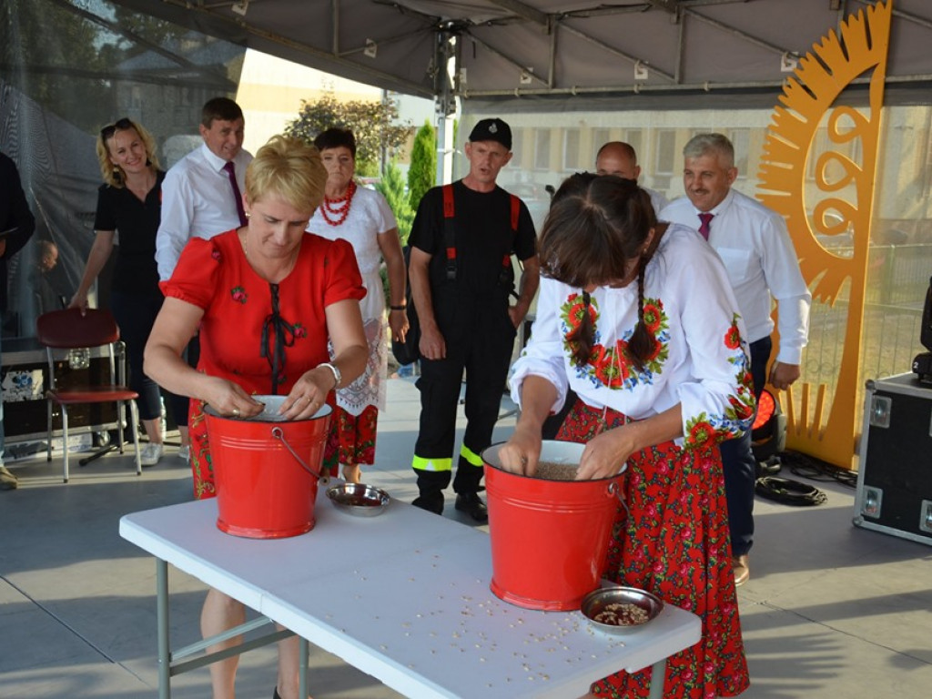 Dożynki w gminie Ulan-Majorat - część artystyczna