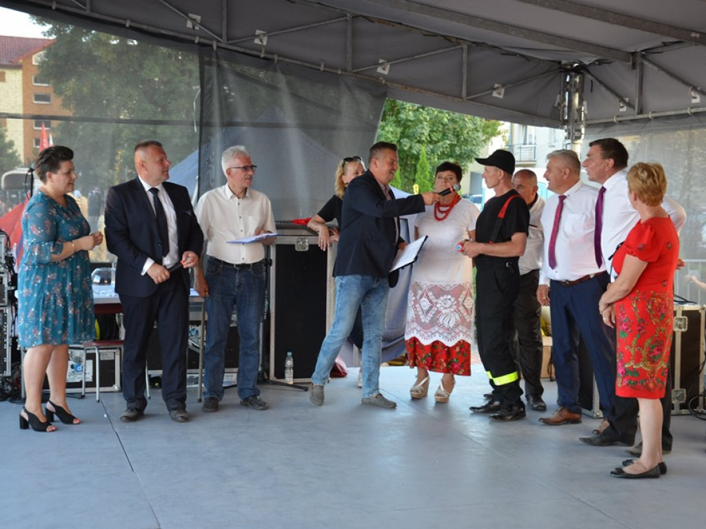 Dożynki w gminie Ulan-Majorat - część artystyczna
