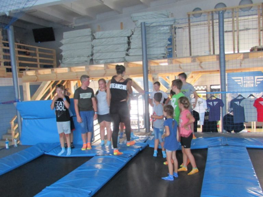 Wycieczka dla dzieci do Parku Trampolin