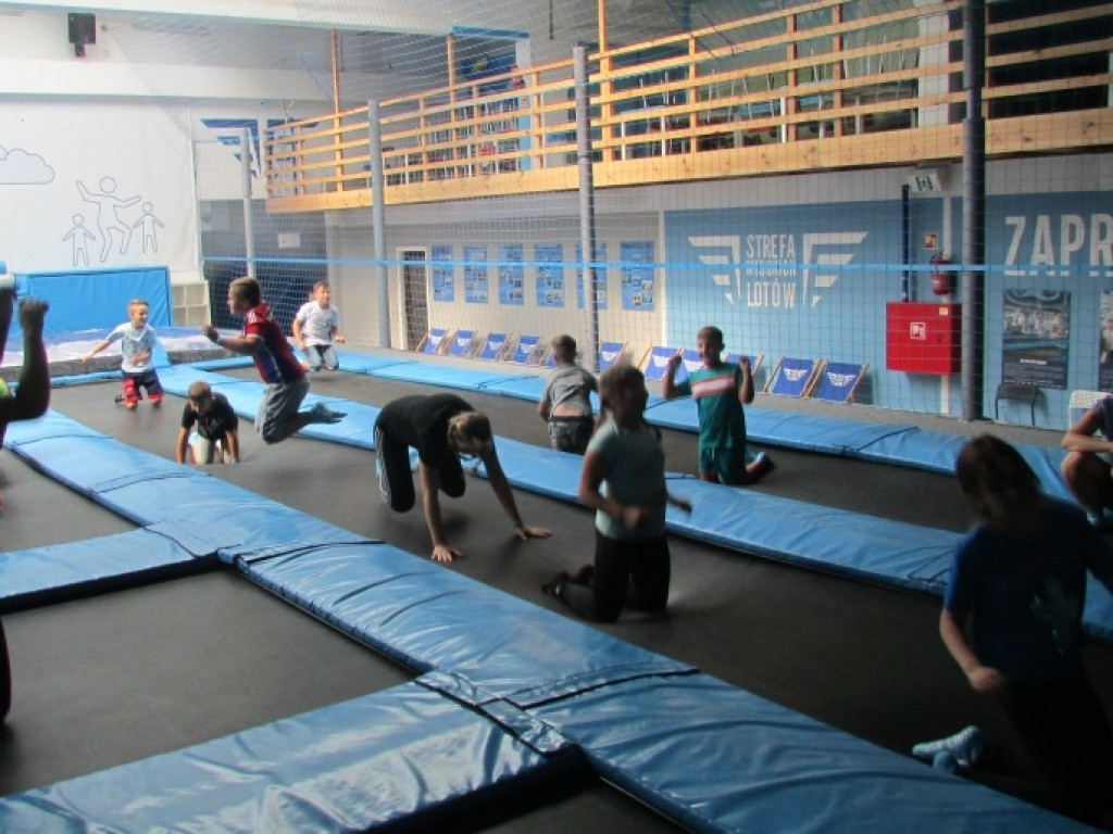 Wycieczka dla dzieci do Parku Trampolin
