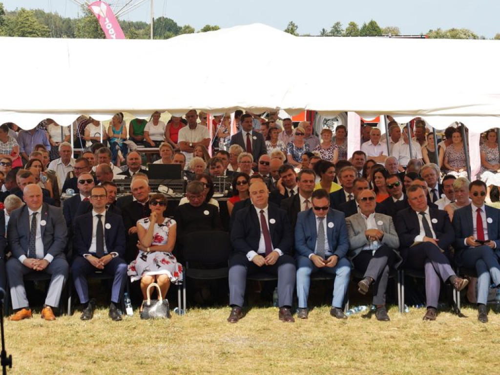 Dożynki gminno-powiatowe w Woli Osowińskiej - zdjęcia