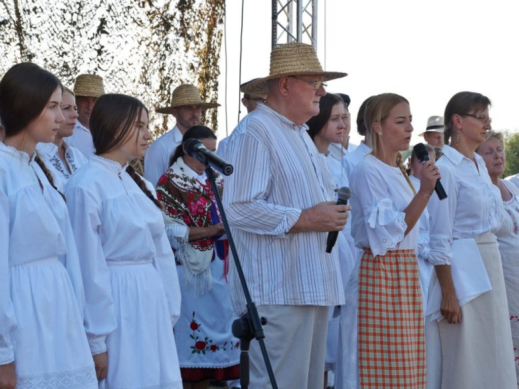 Dożynki gminno-powiatowe w Woli Osowińskiej - zdjęcia