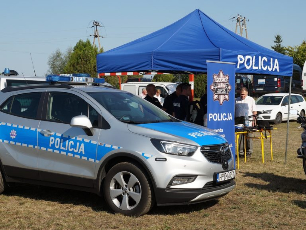 Dożynki gminno-powiatowe w Woli Osowińskiej - zdjęcia