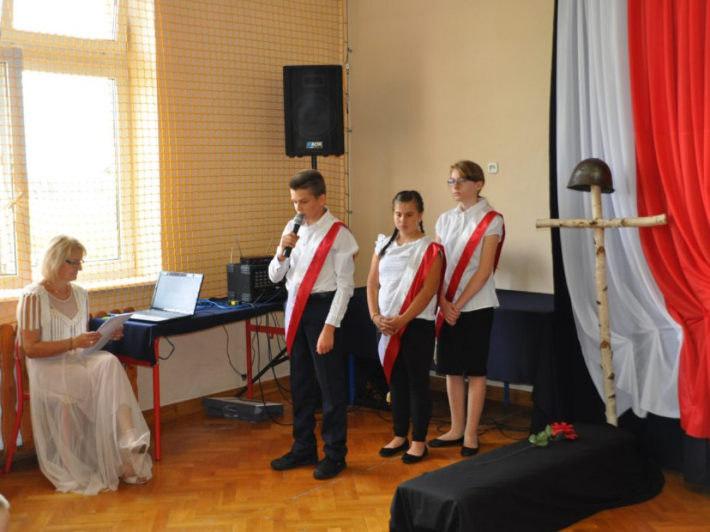 Początek roku szkolnego i spotkanie ze świadkami historii w Sobolach