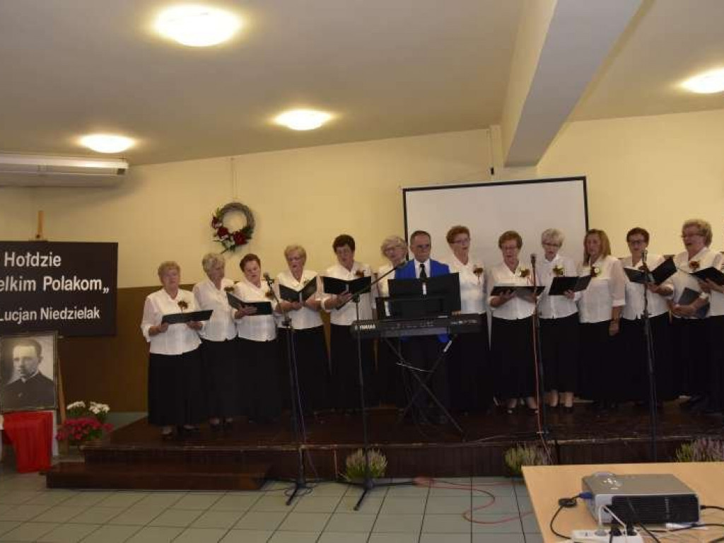 Spotkanie zespołów śpiewaczych w Polskowoli