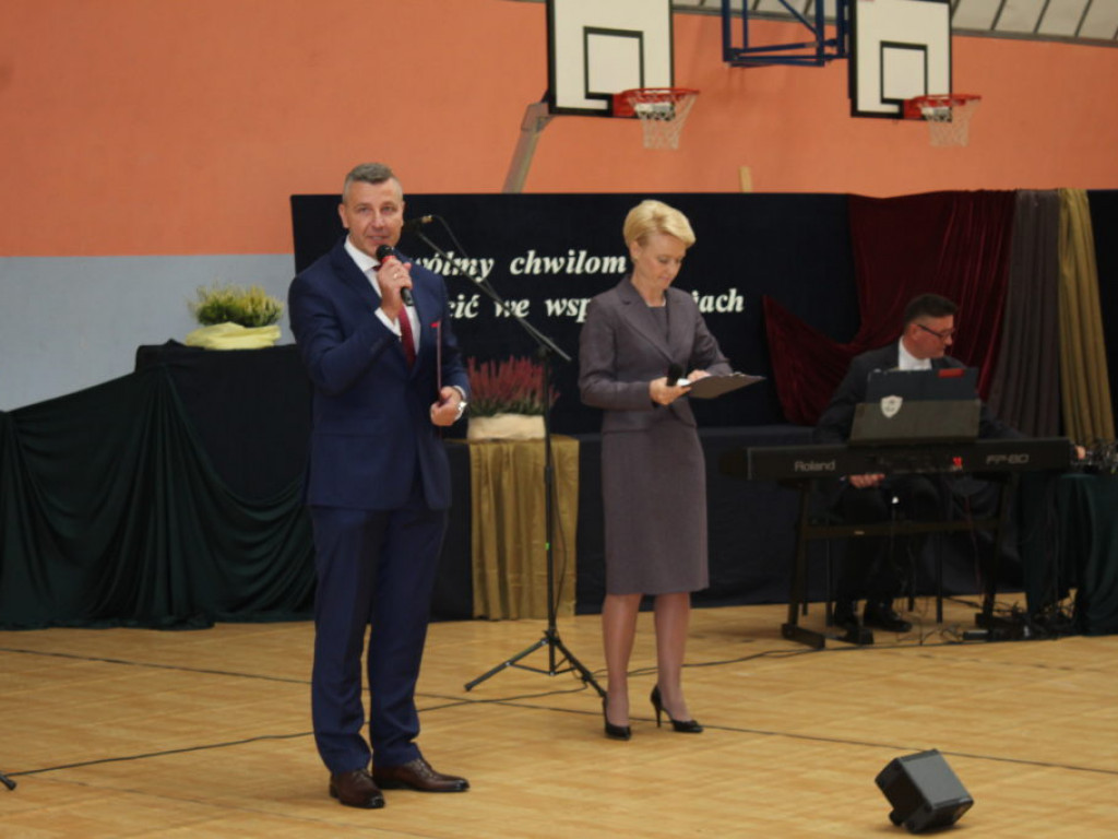 Zjazd absolwentów LO w Komarówce - zdjęcia
