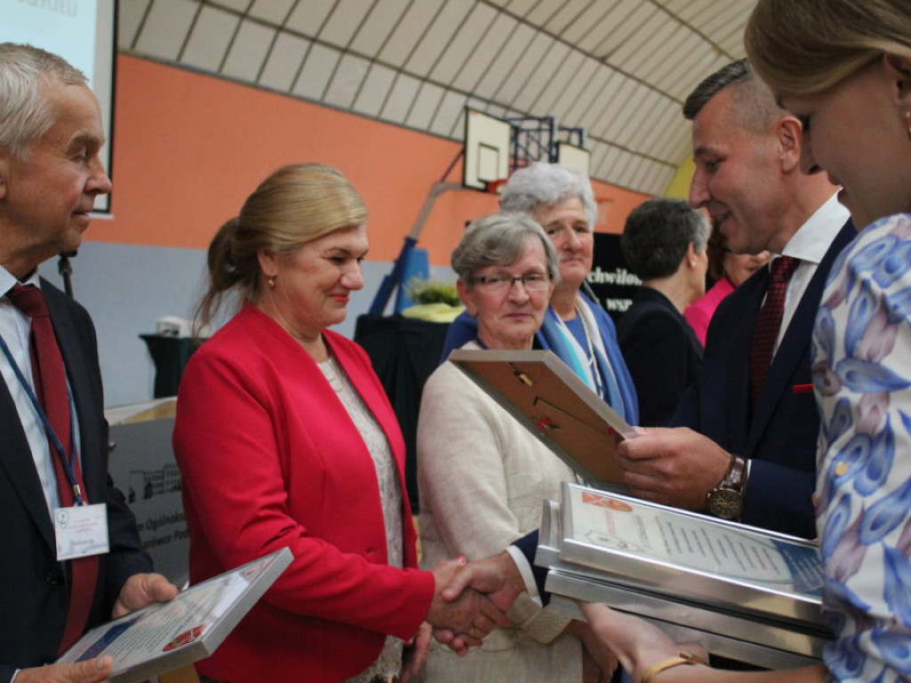 Zjazd absolwentów LO w Komarówce - zdjęcia