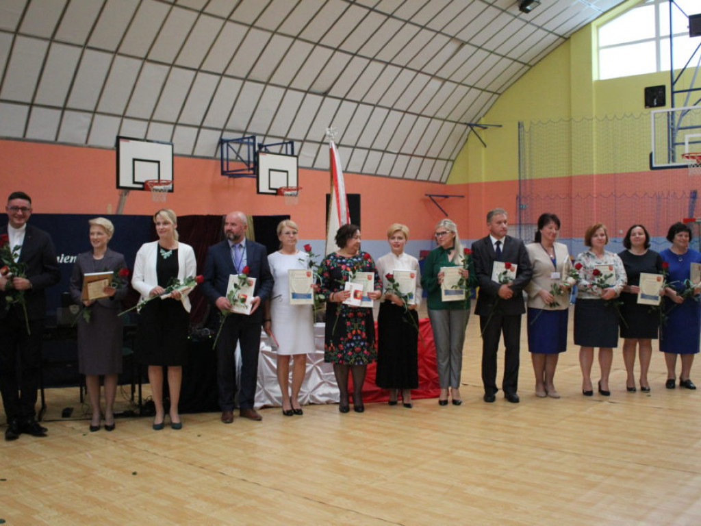 Zjazd absolwentów LO w Komarówce - zdjęcia