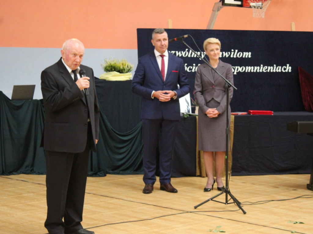Zjazd absolwentów LO w Komarówce - zdjęcia