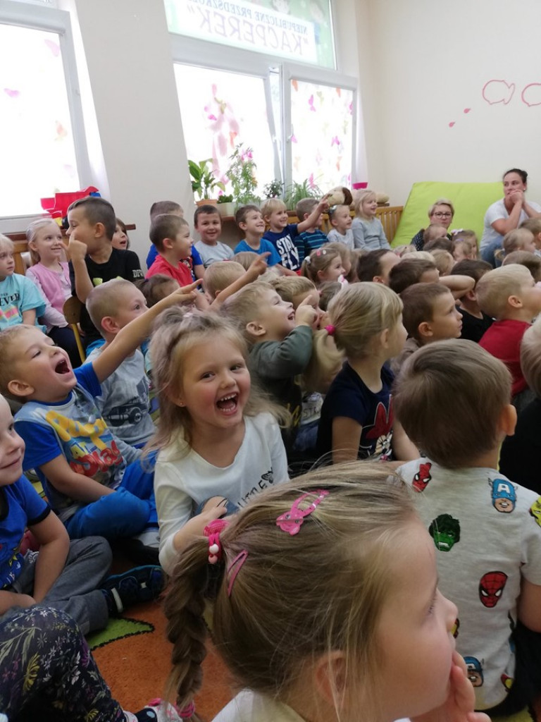 Przedstawienie w przedszkolu 