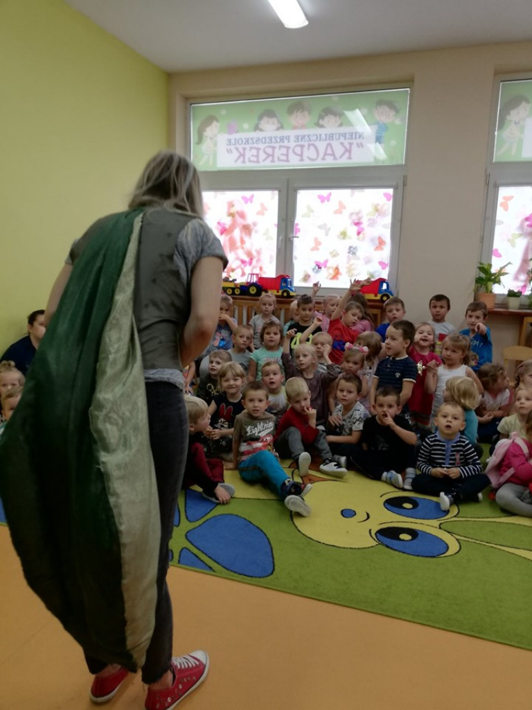 Przedstawienie w przedszkolu 