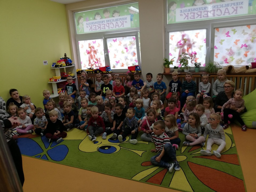 Przedstawienie w przedszkolu 