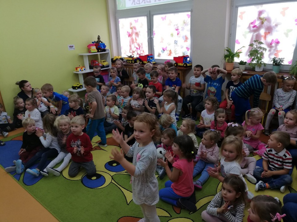 Przedstawienie w przedszkolu 