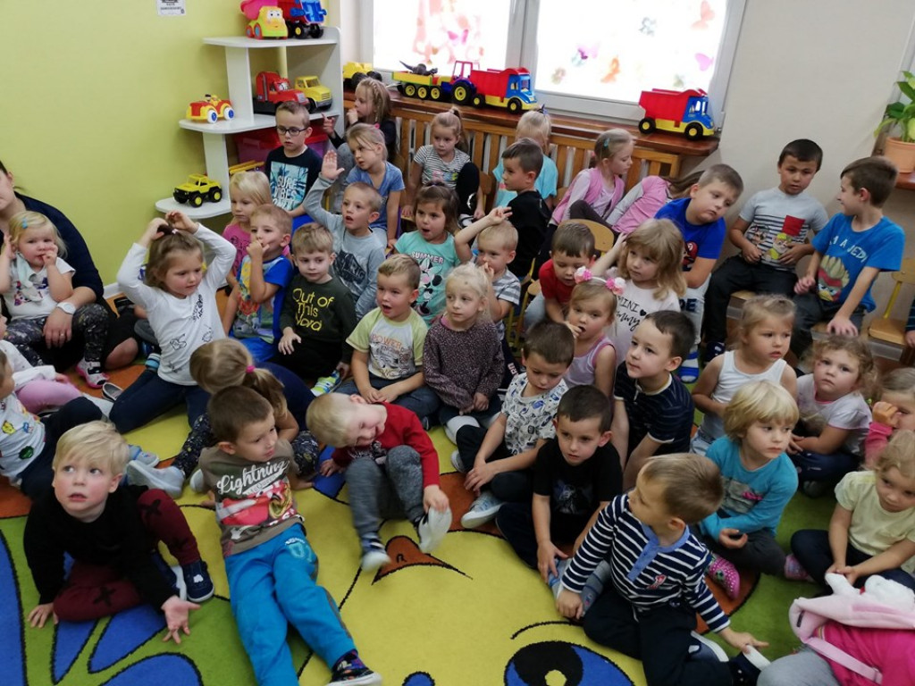 Przedstawienie w przedszkolu 