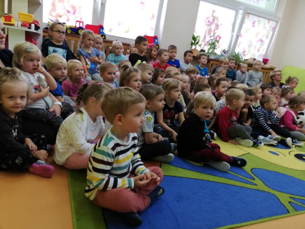 Przedstawienie w przedszkolu 