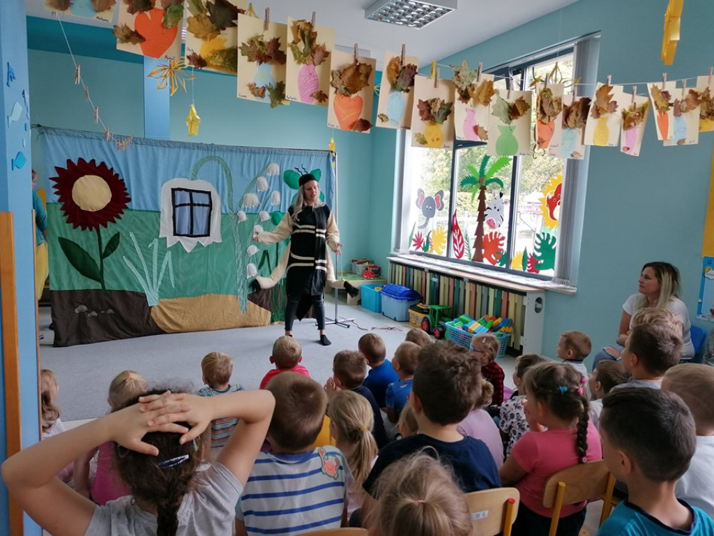 Przedstawienie w przedszkolu 