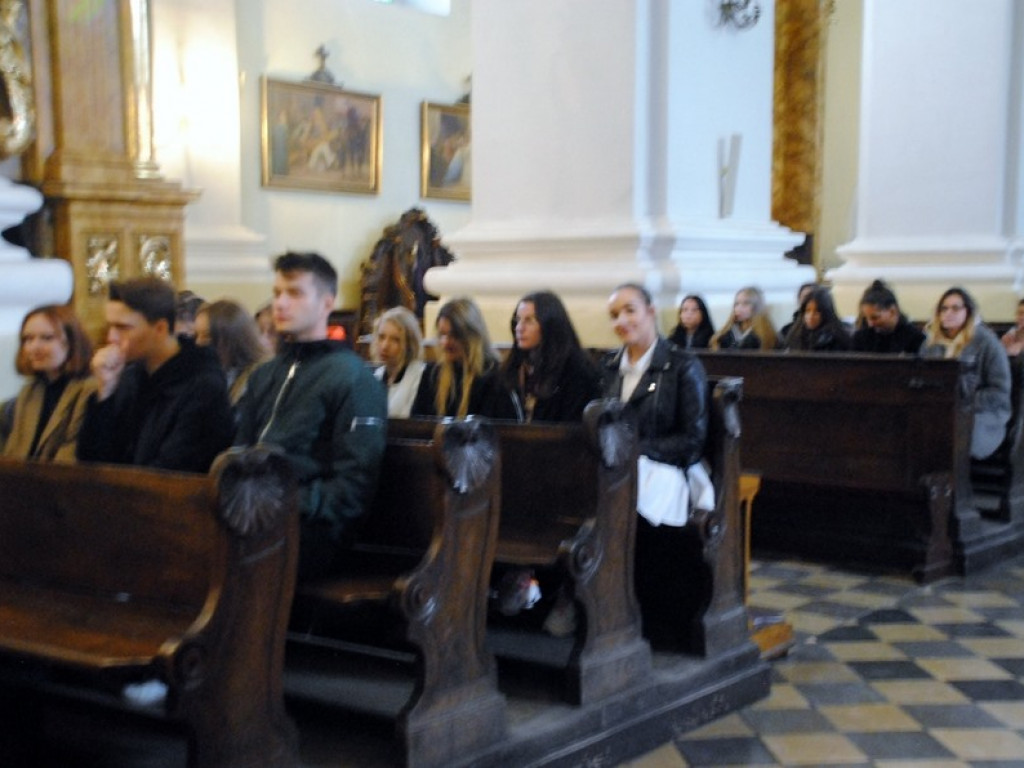 Uczniowie I LO na Jasnej Górze