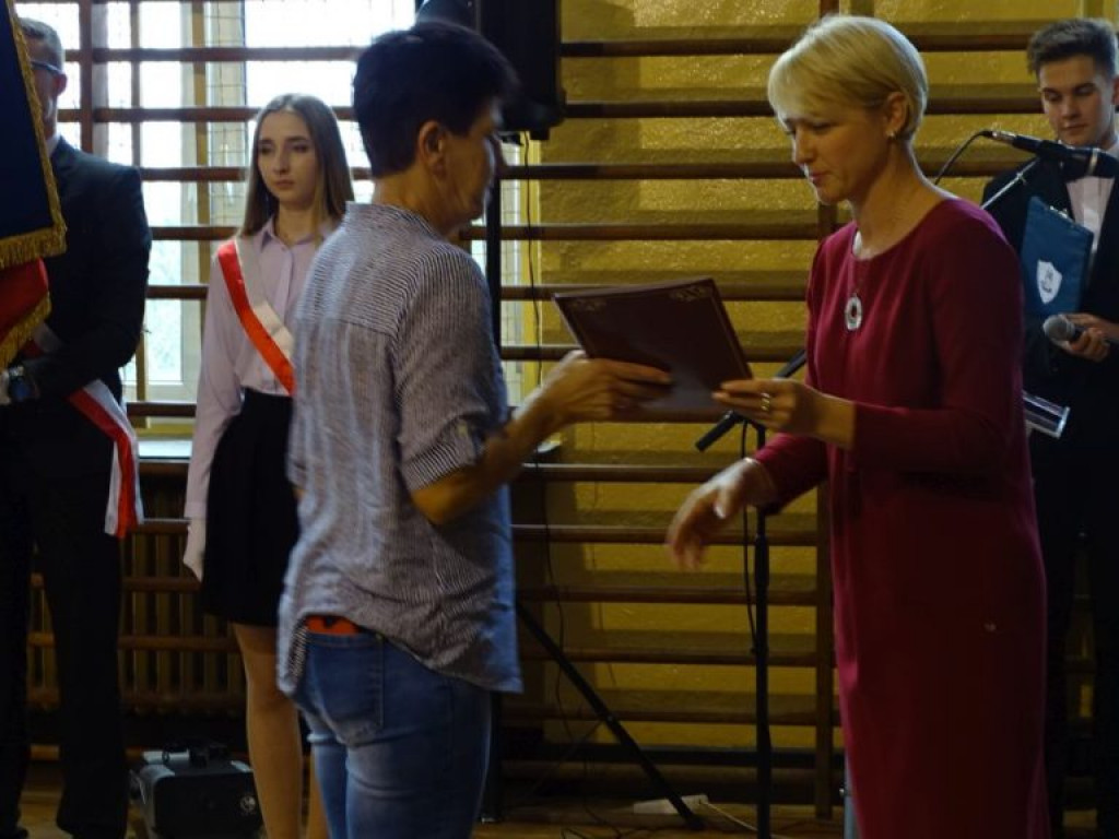 Dzień Edukacji Narodowej w LO w Komarówce Podl. - zdjęcia