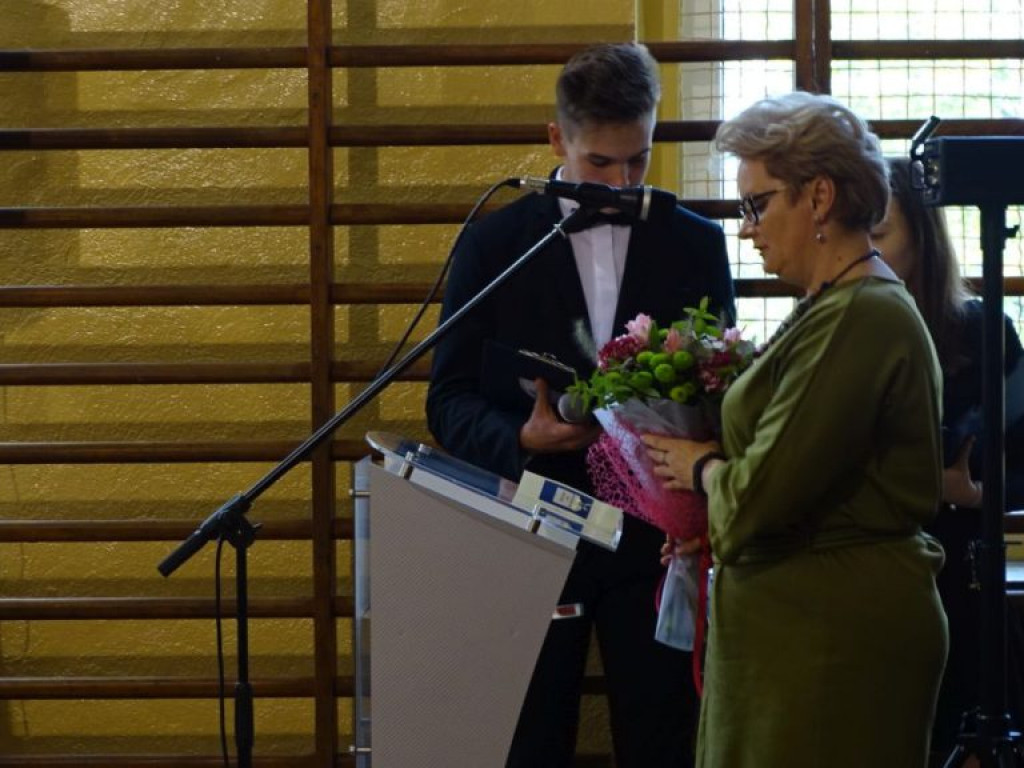 Dzień Edukacji Narodowej w LO w Komarówce Podl. - zdjęcia
