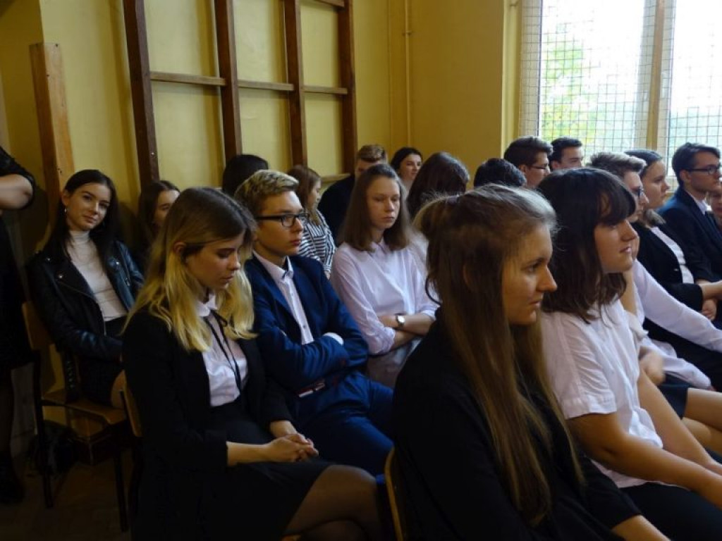 Dzień Edukacji Narodowej w LO w Komarówce Podl. - zdjęcia