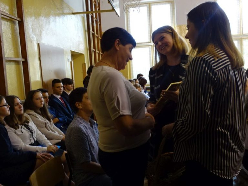 Dzień Edukacji Narodowej w LO w Komarówce Podl. - zdjęcia