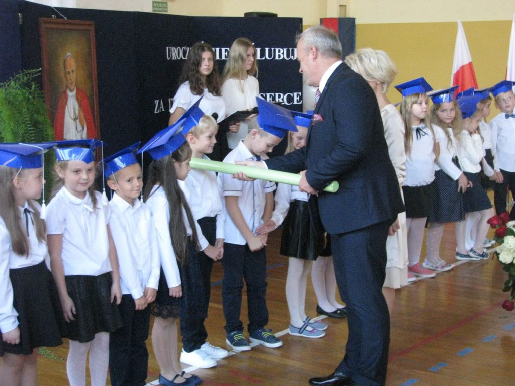 XIX Dzień Papieski w ZPO w Borkach