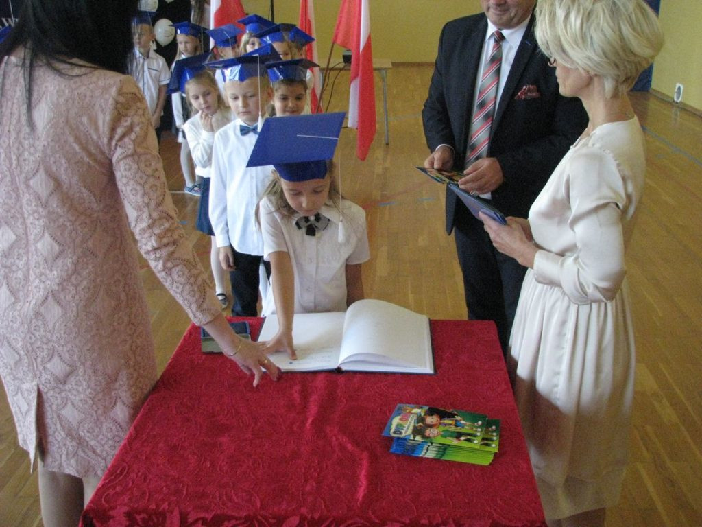 XIX Dzień Papieski w ZPO w Borkach