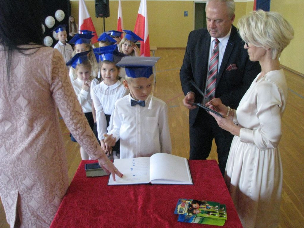 XIX Dzień Papieski w ZPO w Borkach