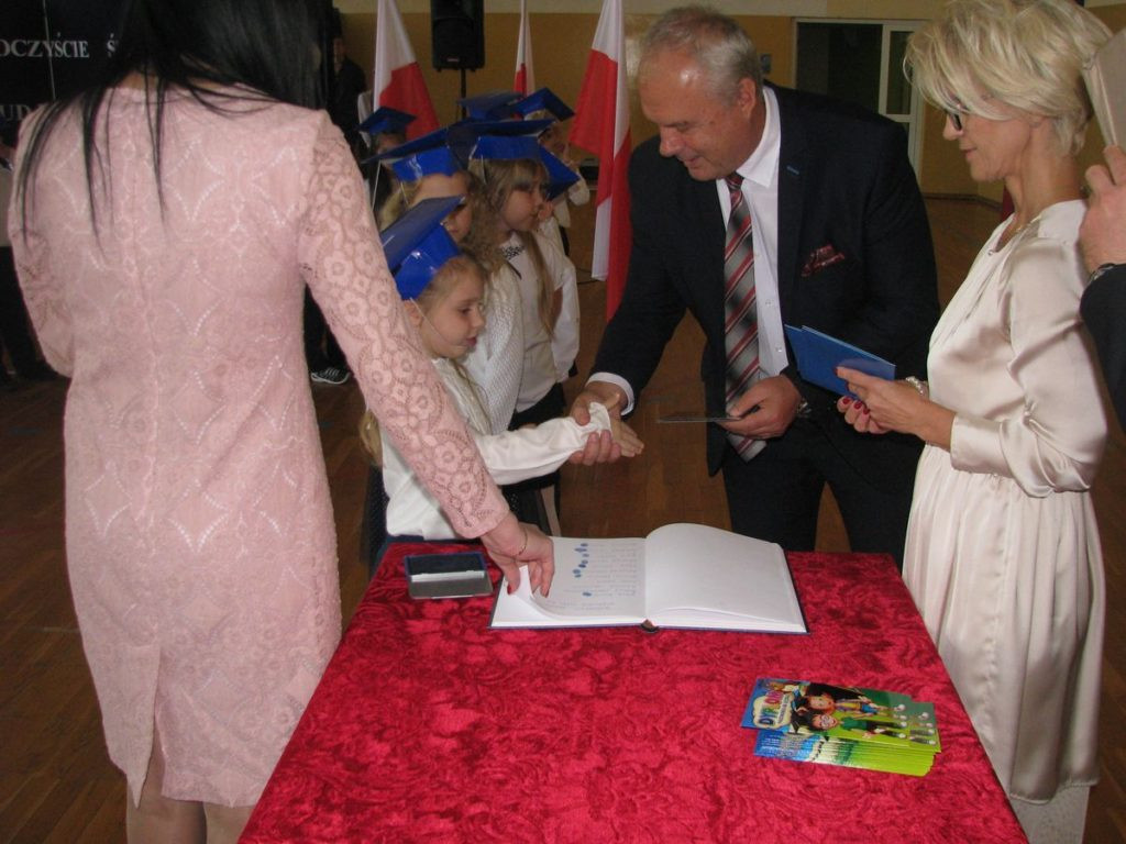 XIX Dzień Papieski w ZPO w Borkach