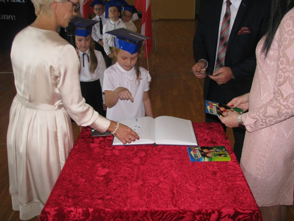 XIX Dzień Papieski w ZPO w Borkach