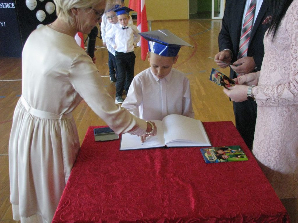 XIX Dzień Papieski w ZPO w Borkach