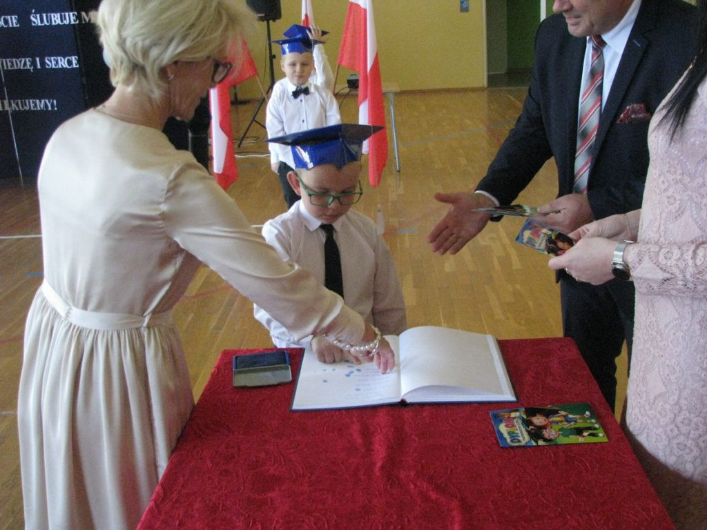 XIX Dzień Papieski w ZPO w Borkach