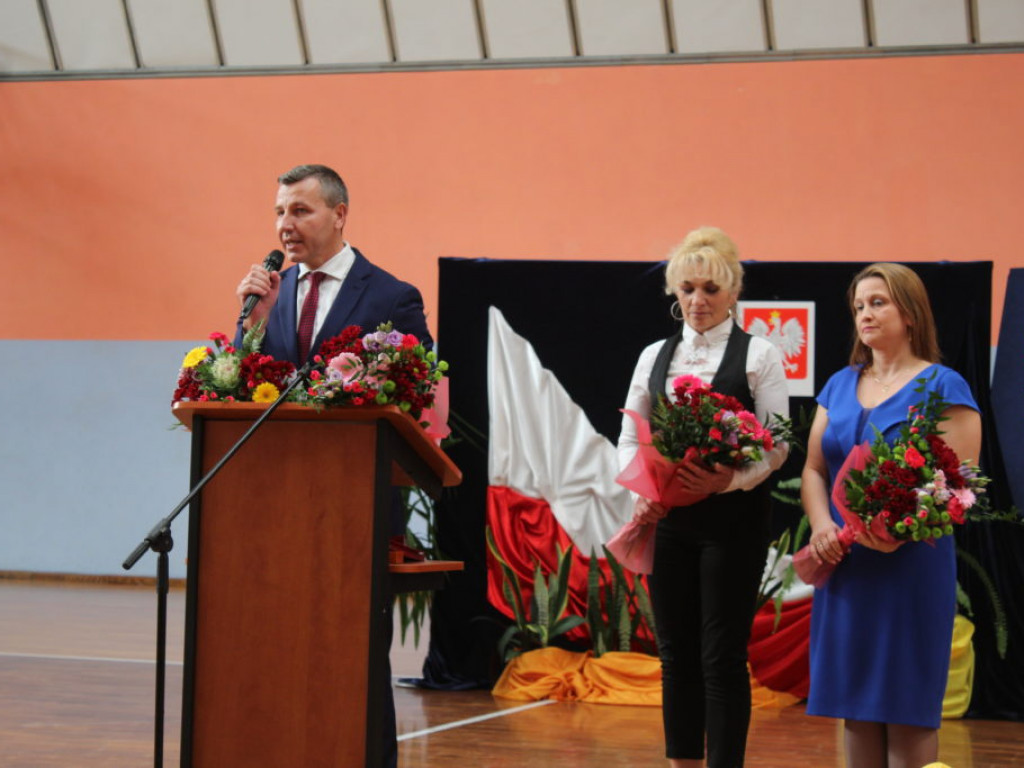 Dzień Edukacji Narodowej w SP w Komarówce Podl. - zdjęcia