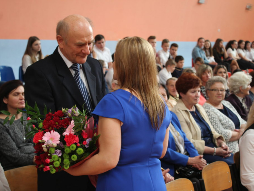 Dzień Edukacji Narodowej w SP w Komarówce Podl. - zdjęcia