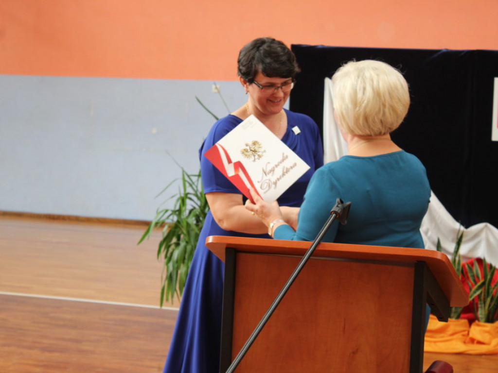 Dzień Edukacji Narodowej w SP w Komarówce Podl. - zdjęcia