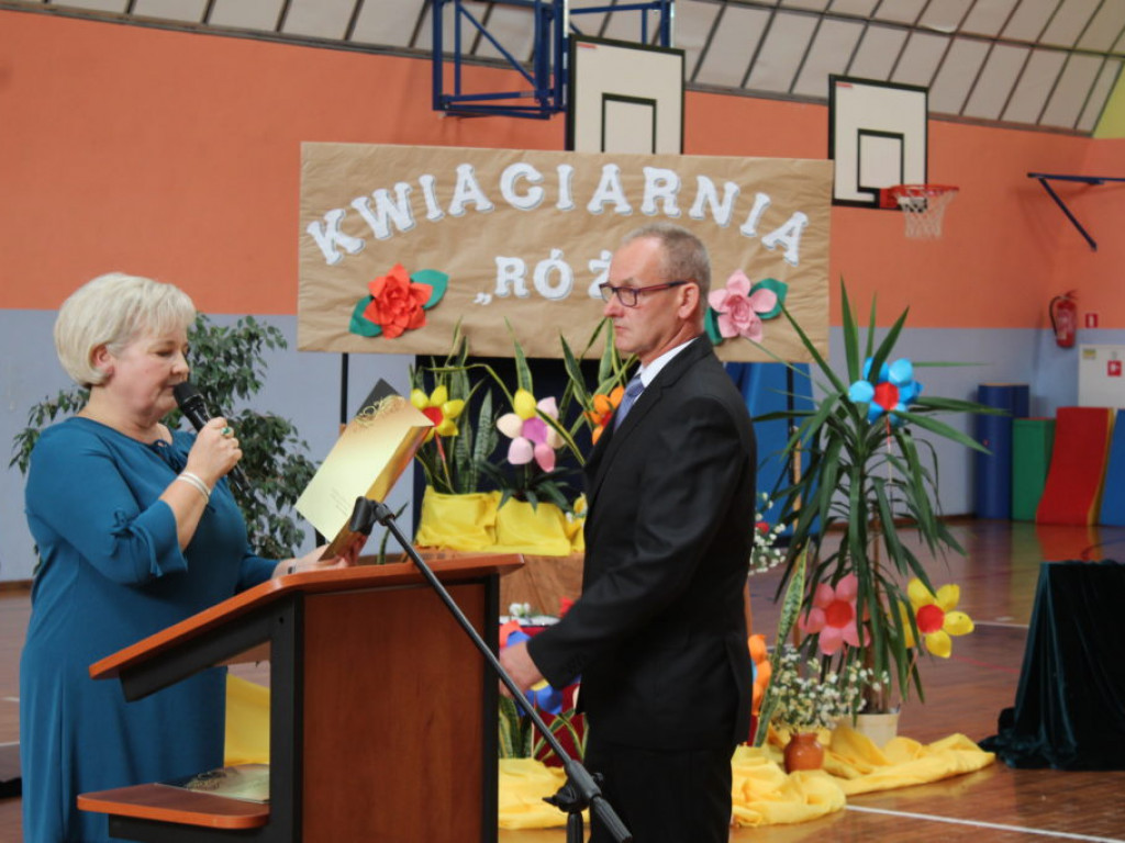 Dzień Edukacji Narodowej w SP w Komarówce Podl. - zdjęcia
