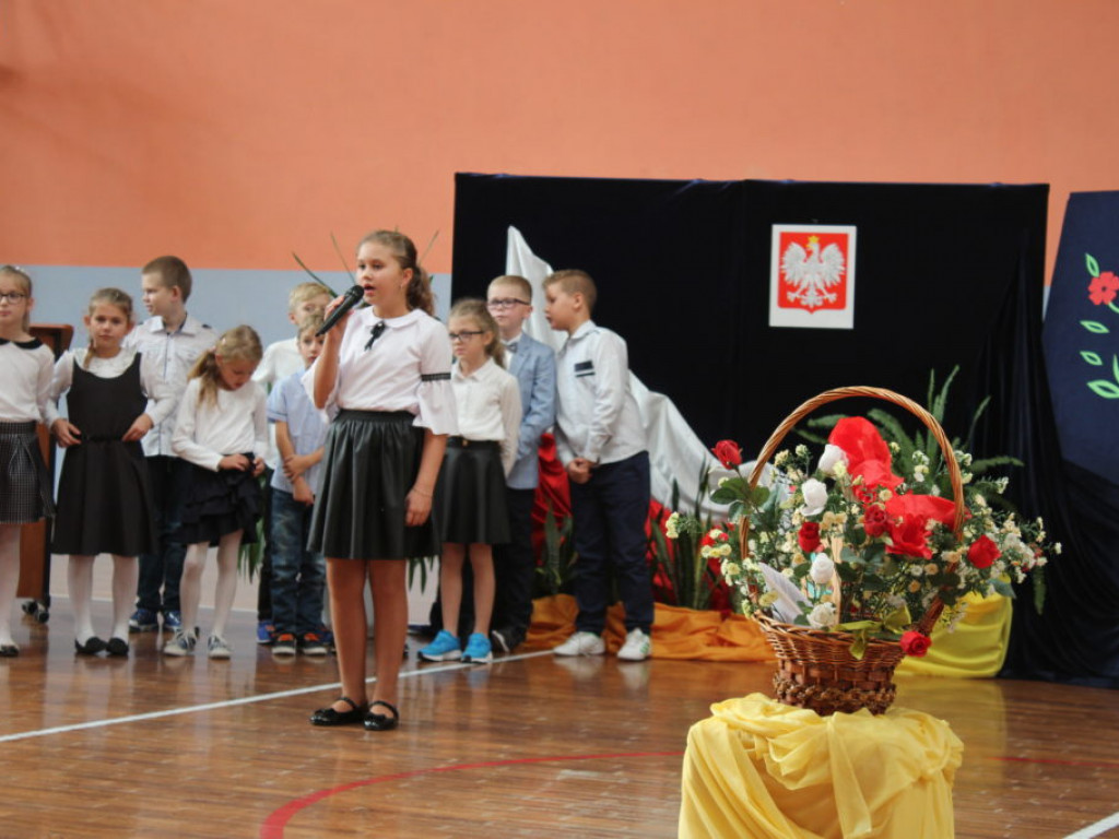 Dzień Edukacji Narodowej w SP w Komarówce Podl. - zdjęcia