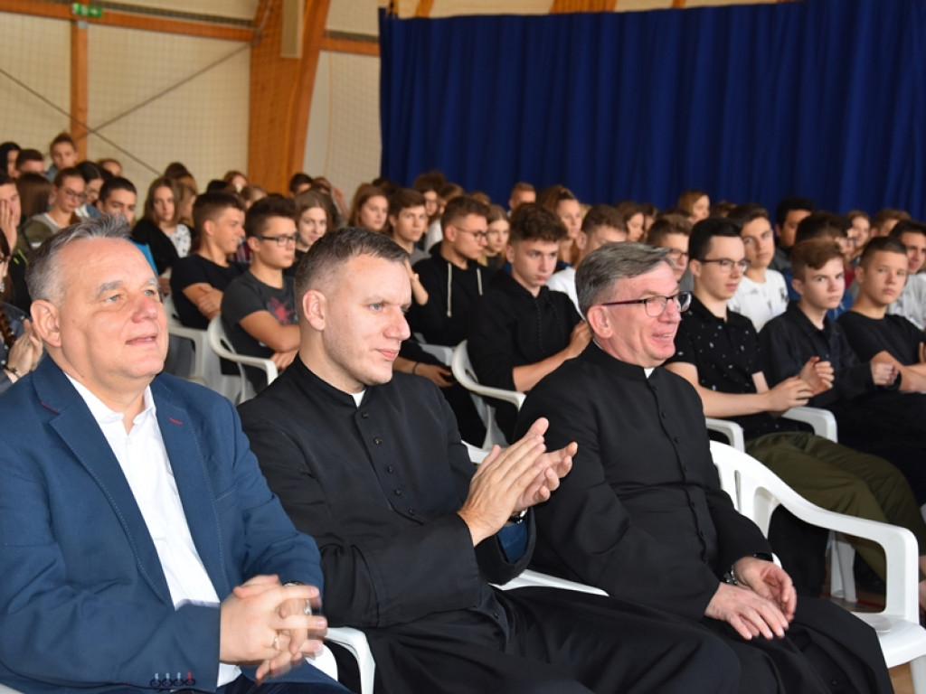 XIX Dzień Papieski w I LO w Radzyniu