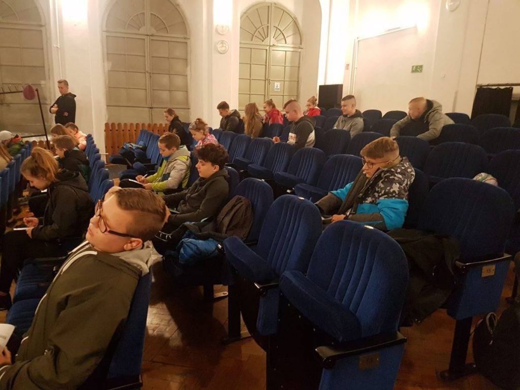 Uczniowie I LO w Radzyniu P. w XLI Rajdzie Kleebergowskim PTTK