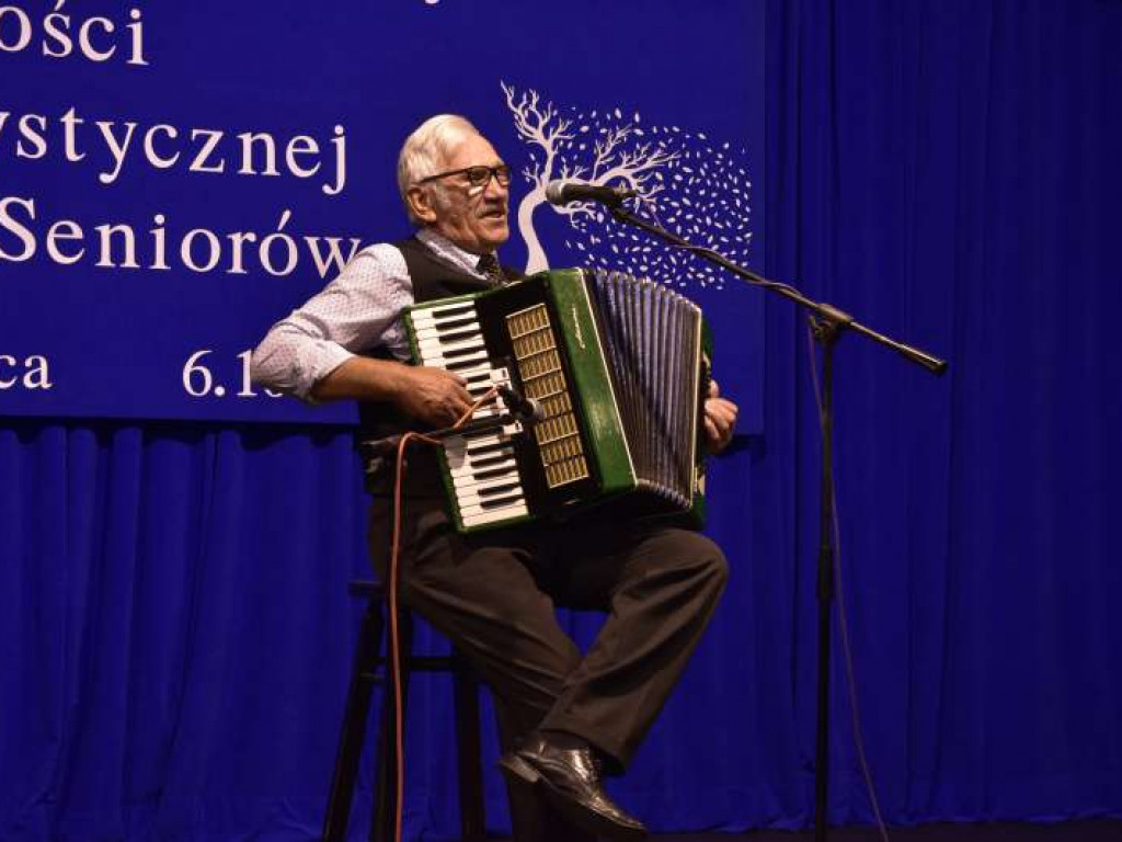 Eliminacje XX Jesiennego Przeglądu Twórczości Artystycznej Seniorów w Kąkolewnicy