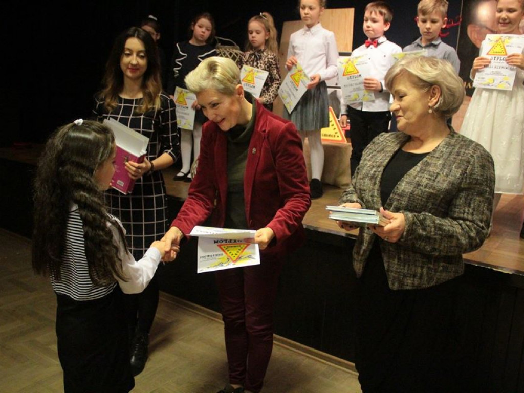 Ulańscy recytatorzy nagrodzeni w Łukowie